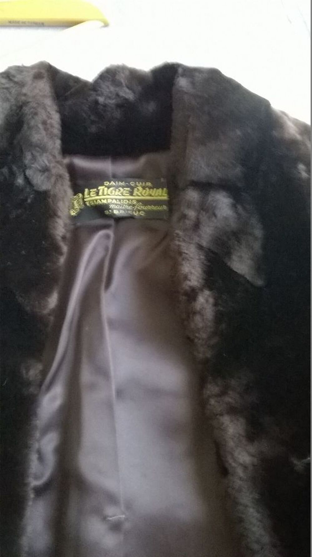 manteau 3/4en mouton dor&eacute; Vêtements