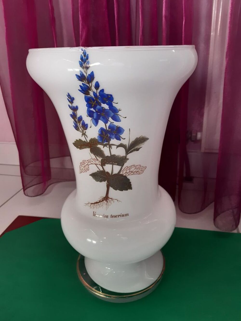 Grand vase en opaline Décoration
