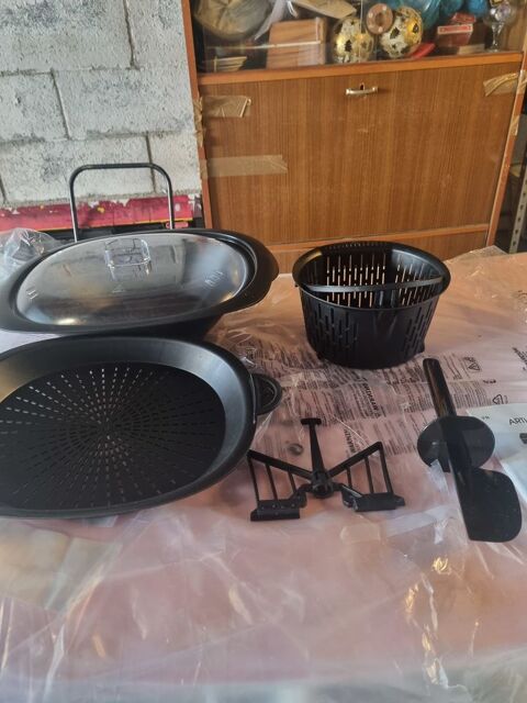 Robot multifonction connect� Arthur Martin  60 Billy-Montigny (62)