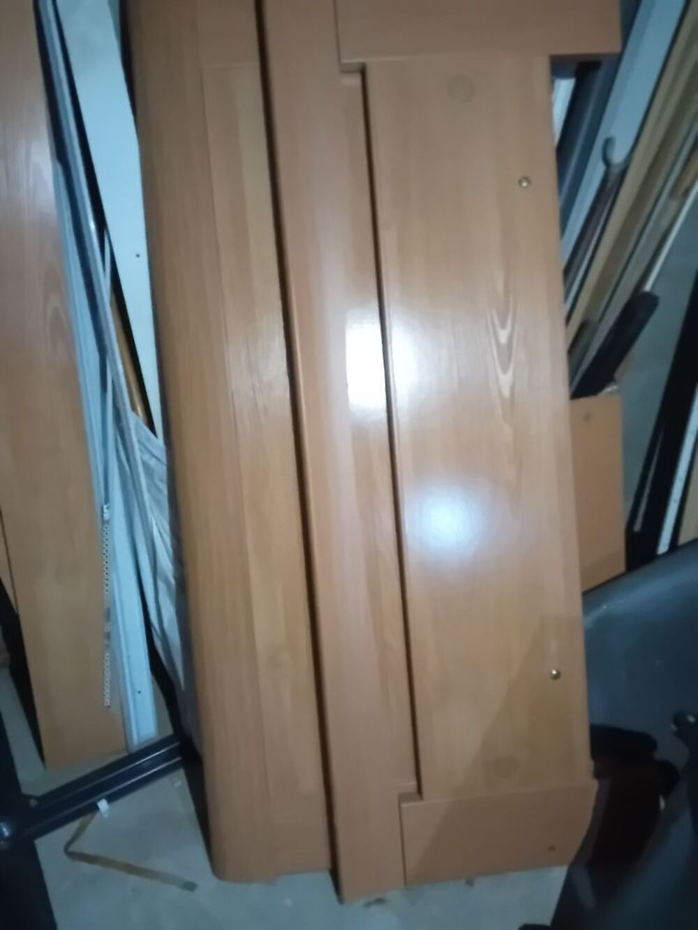 2 LITS DEUX PLACES EN PIN &agrave; 250€ Meubles
