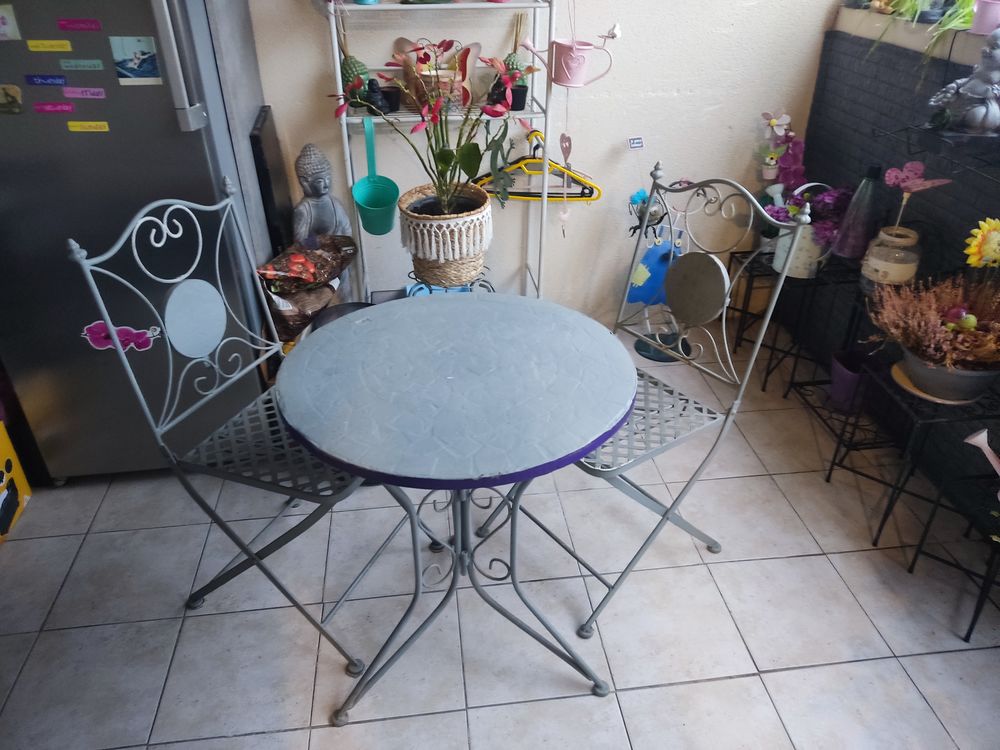 Table en fer forg&eacute; Meubles