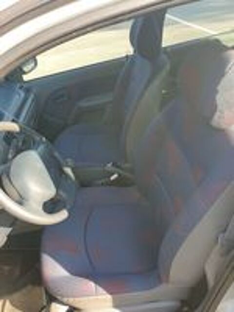 Clio II Clio 1.2i Extreme 2000 occasion 35740 Pac&eacute;