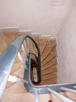  Maison  vendre 7 pices 105 m