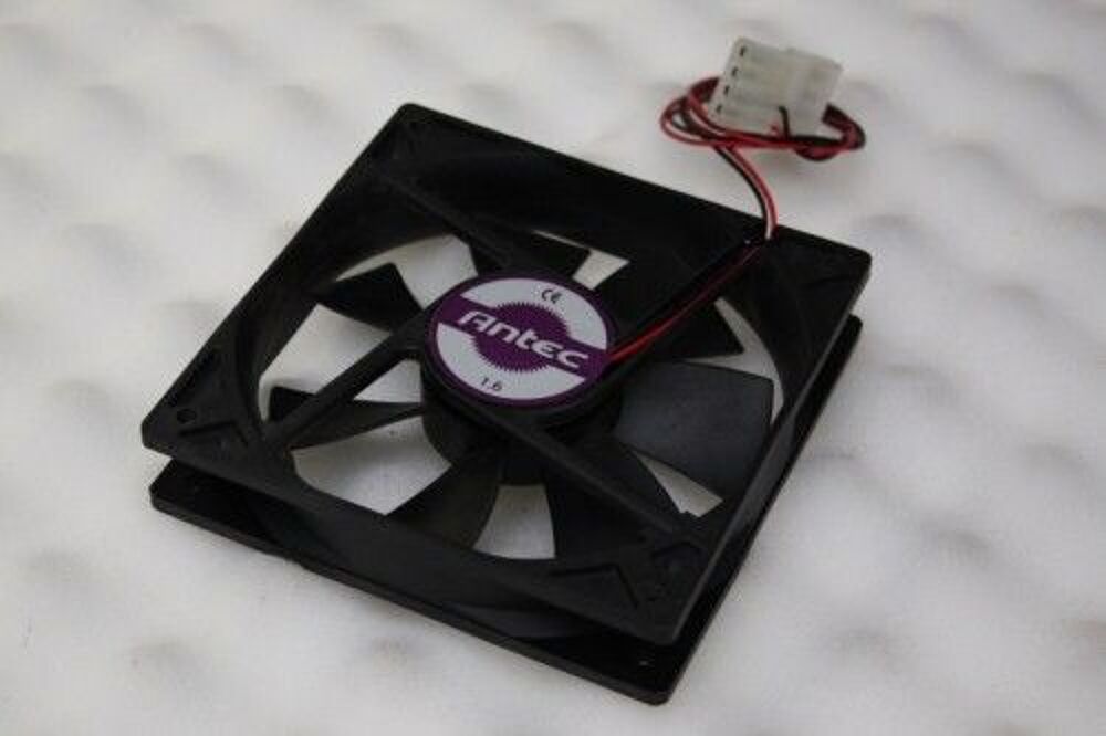 Ventilateur de boitier PC 120 mm silencieux NEUF - Antec 1.6 Matériel informatique