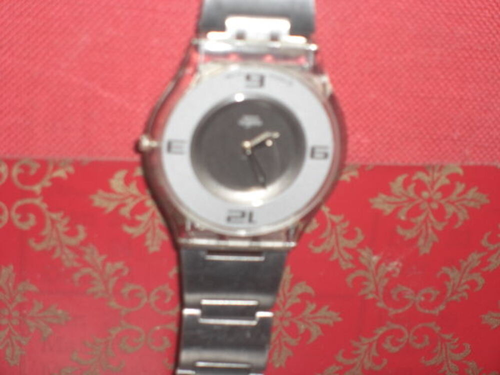 MONTRE SWATCH Bijoux et montres