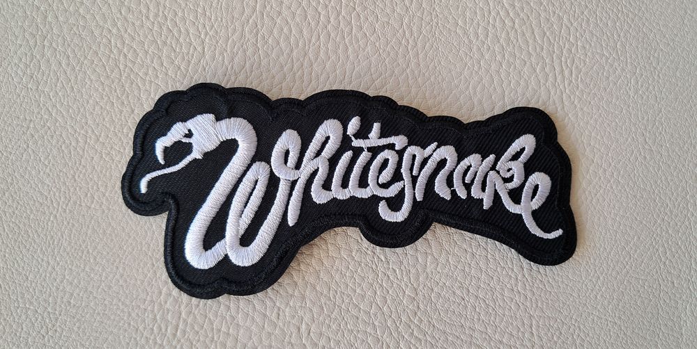 &eacute;cusson brod&eacute; 
groupe metal whitesnake 
11x5 cm 
