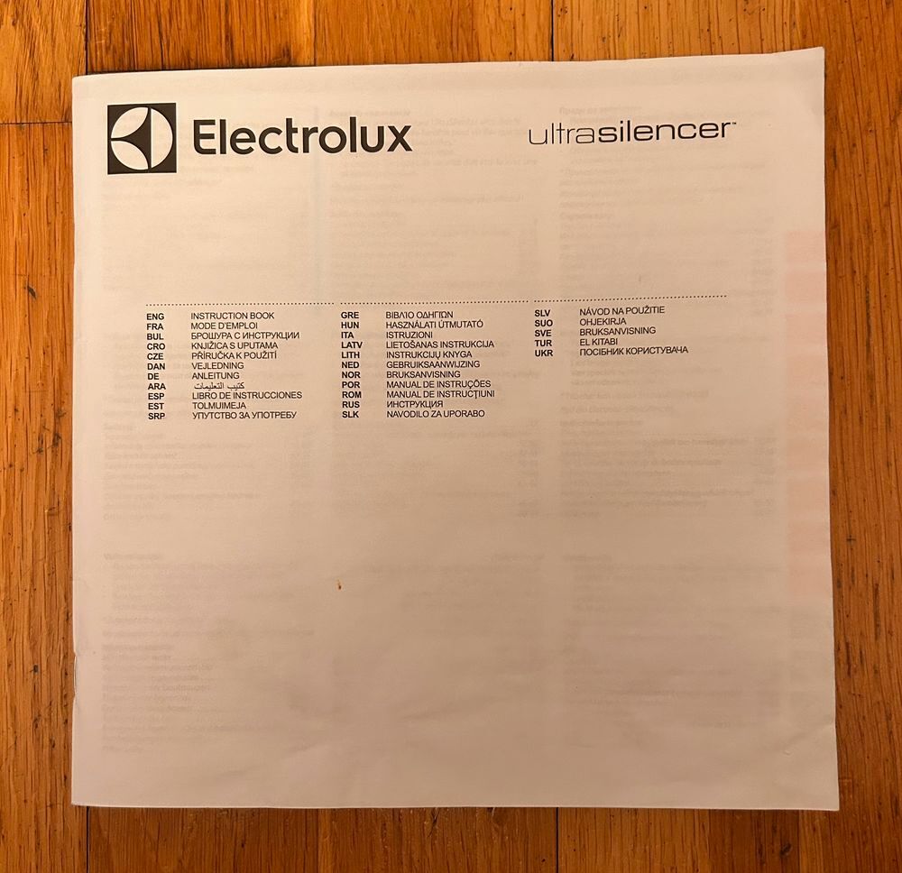 Aspirateur traineau ELECTROLUX ULTRASILENCER Electroménager