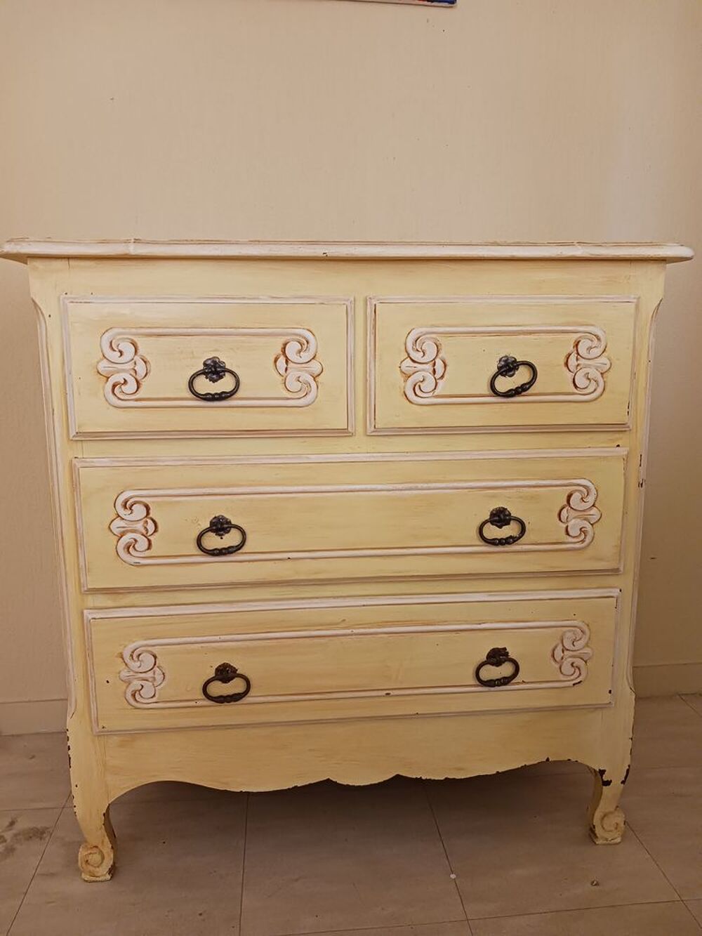 COMMODE A TIROIRS Meubles