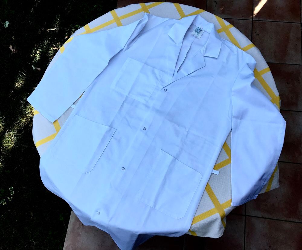 Blouse blanche manches longues NEUVE; Taille 3 (T46);2 dispo Vêtements