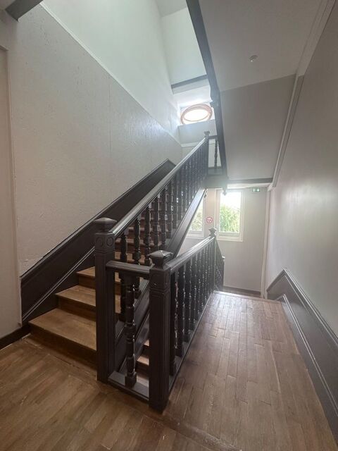  Appartement � louer 4 pi�ces 115 m�