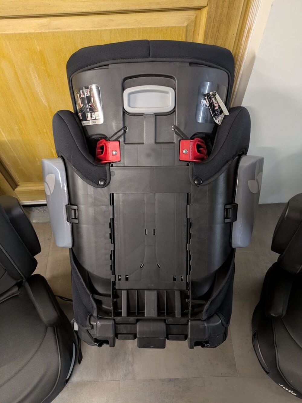 Lot de 3 si&egrave;ges auto Joie + 1 Nania + 1 rehausseur Norauto Puériculture