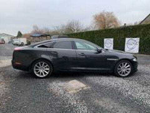 XJ V6 3.0 - 275 Diesel Luxe Premium Empattement Court A 2015 occasion 59310 Auchy-lez-Orchies