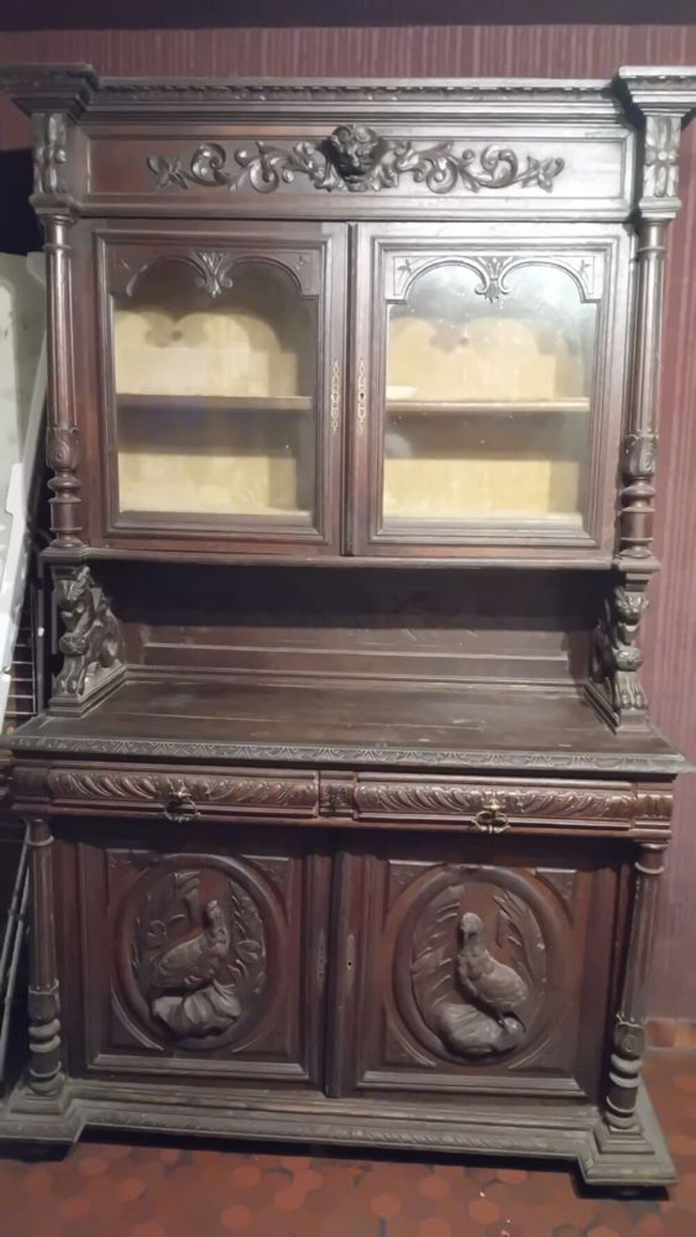 Donne buffet style Henri II
Meubles