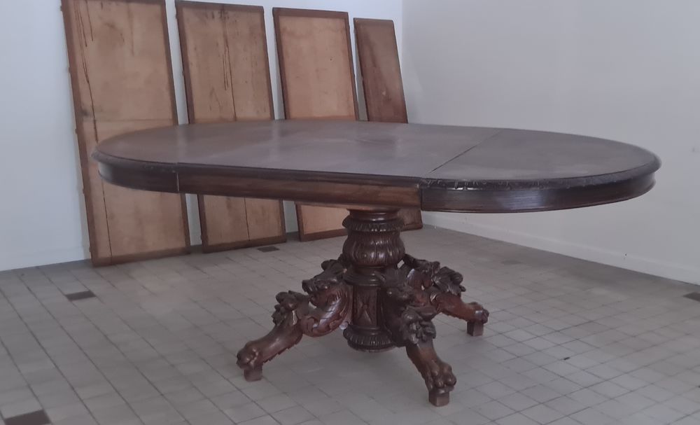 Ensemble Table Henry II &amp; 8 Chaises Louis XIII
Meubles