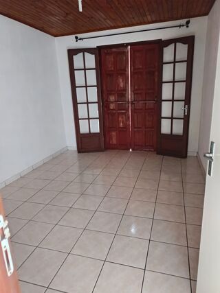  Maison à louer 3 pièces 120 m²