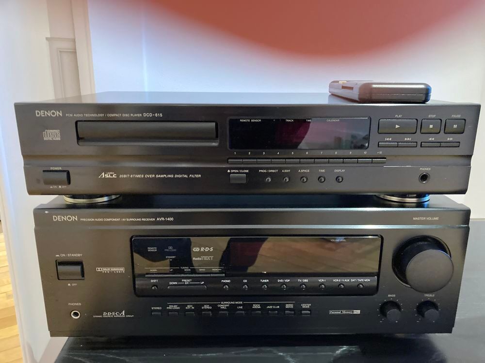 ensemble ampli DENON Prologic avec lecteur cd Denon Audio et hifi