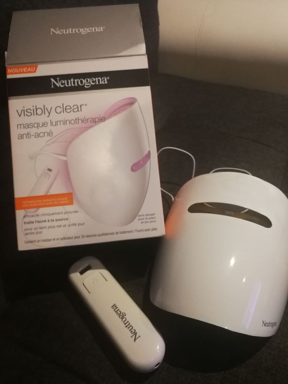 Masque de luminoth&eacute;rapie visibly Clear by Neutrogena Electroménager