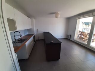  Appartement � louer 4 pi�ces 80 m�