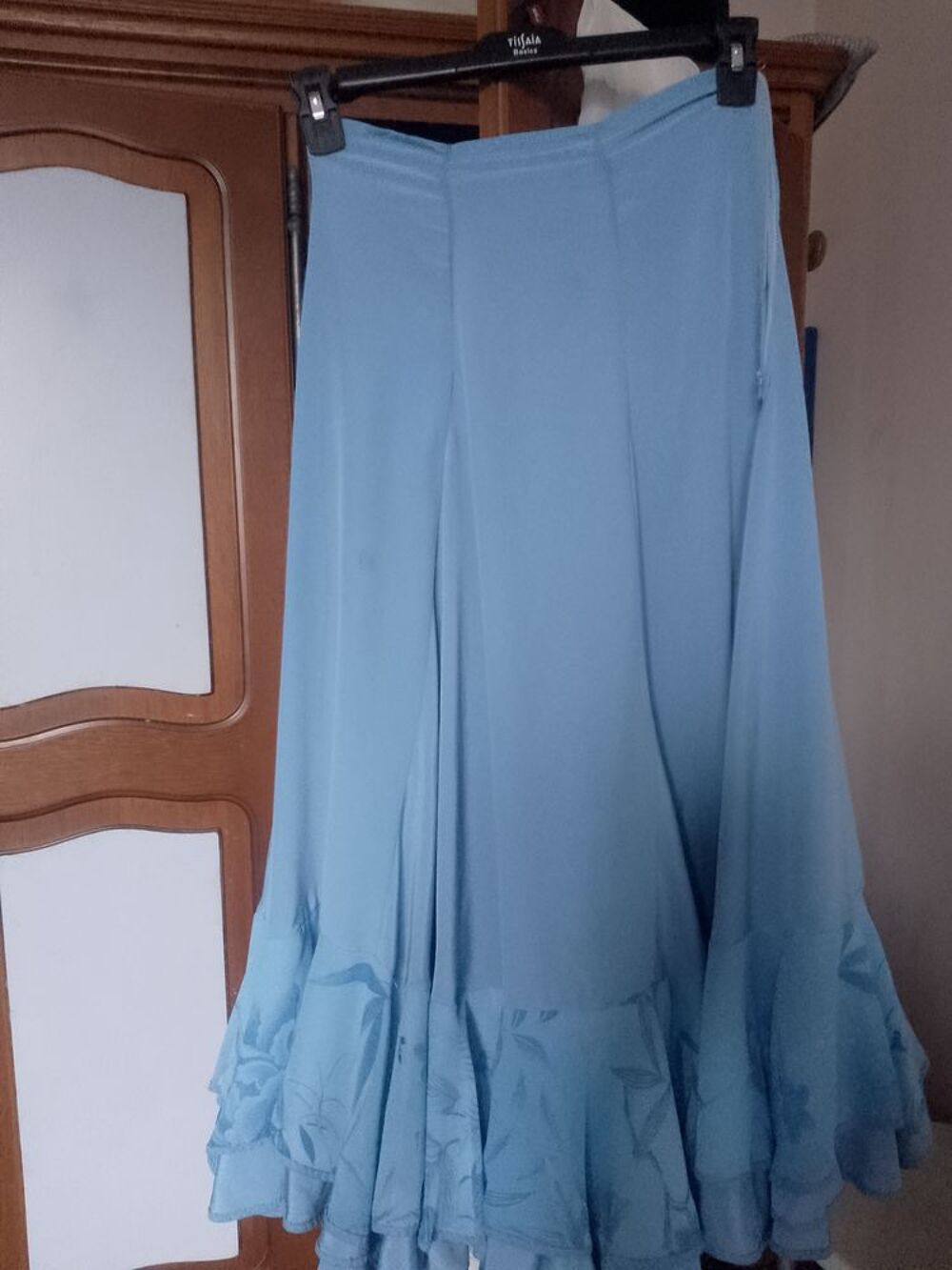 V&ecirc;tements femme 38/42, chaussures 38, 39, accessoires... Vêtements