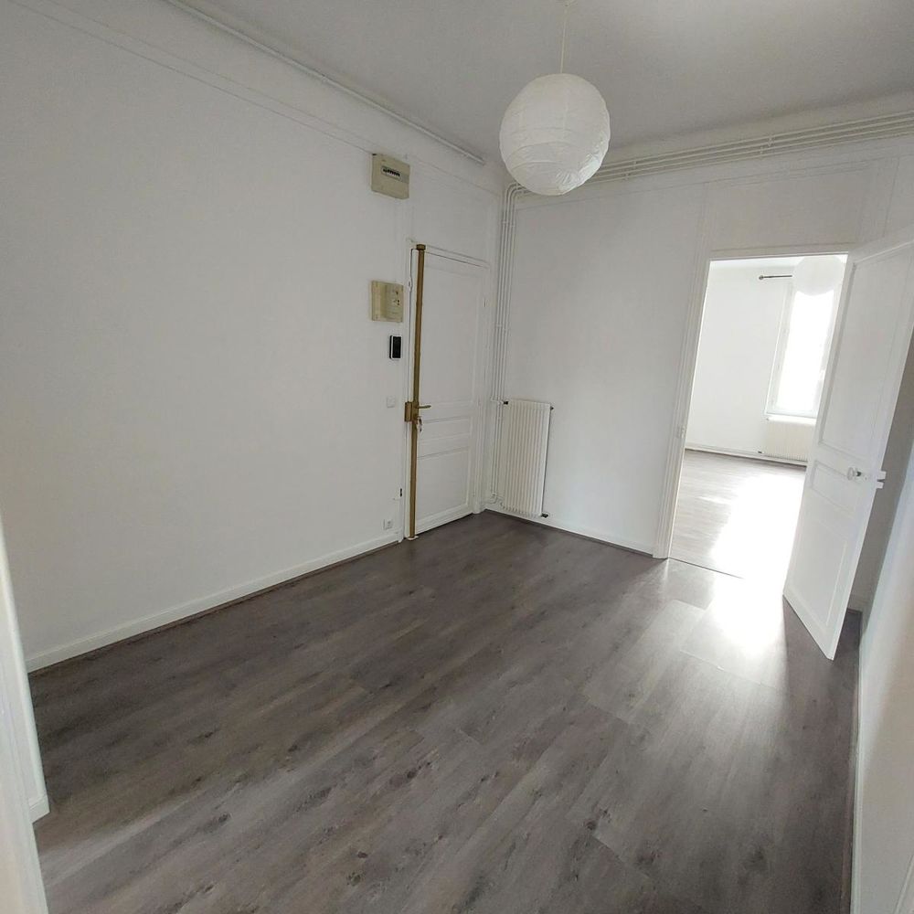 Location Appartement Location Type 2 dans centre ville - Secteur Hôtel de Ville Reims
