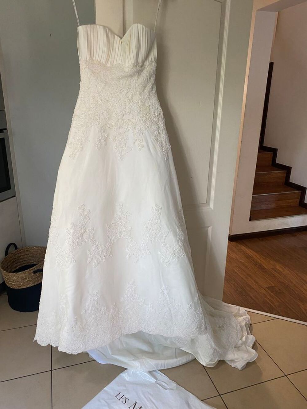 robe de mari&eacute;e Vêtements