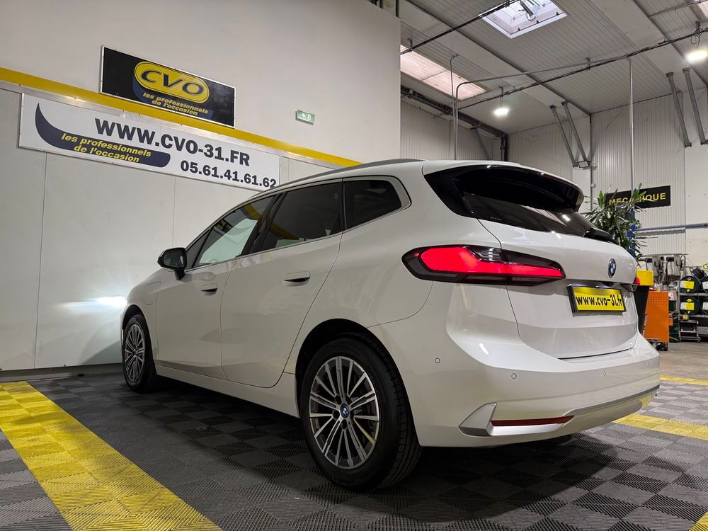 Serie 2 225e Active Tourer X-Drive Luxury Toit-Ouvrant Panoramique . 2023 occasion 31100 Toulouse
