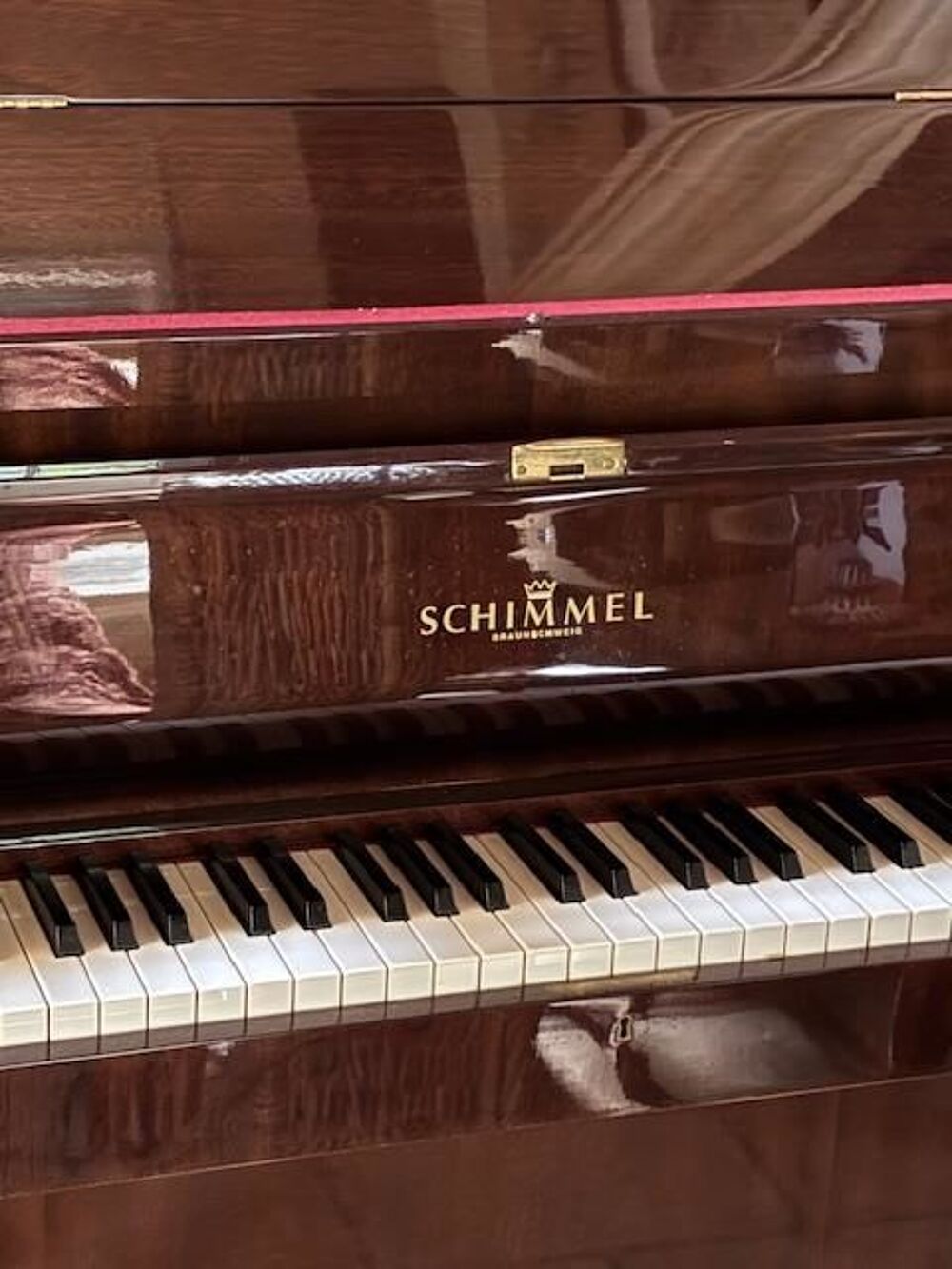 PIANO SCHIMMEL Instruments de musique