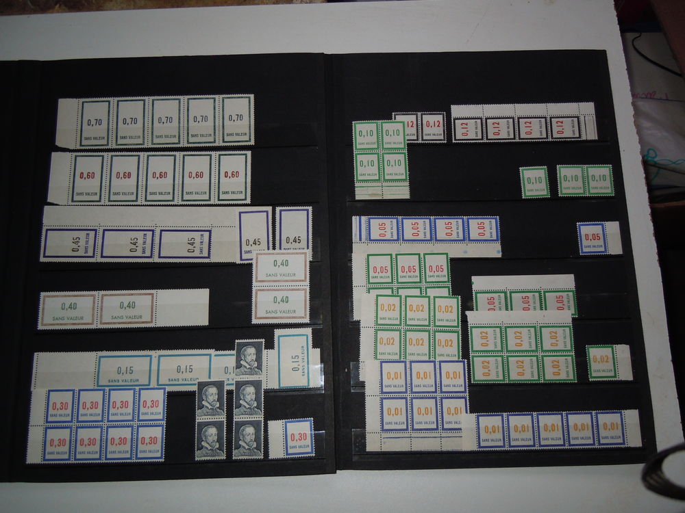 une centaine d objets anciens . je vide ma maison..... D�coration