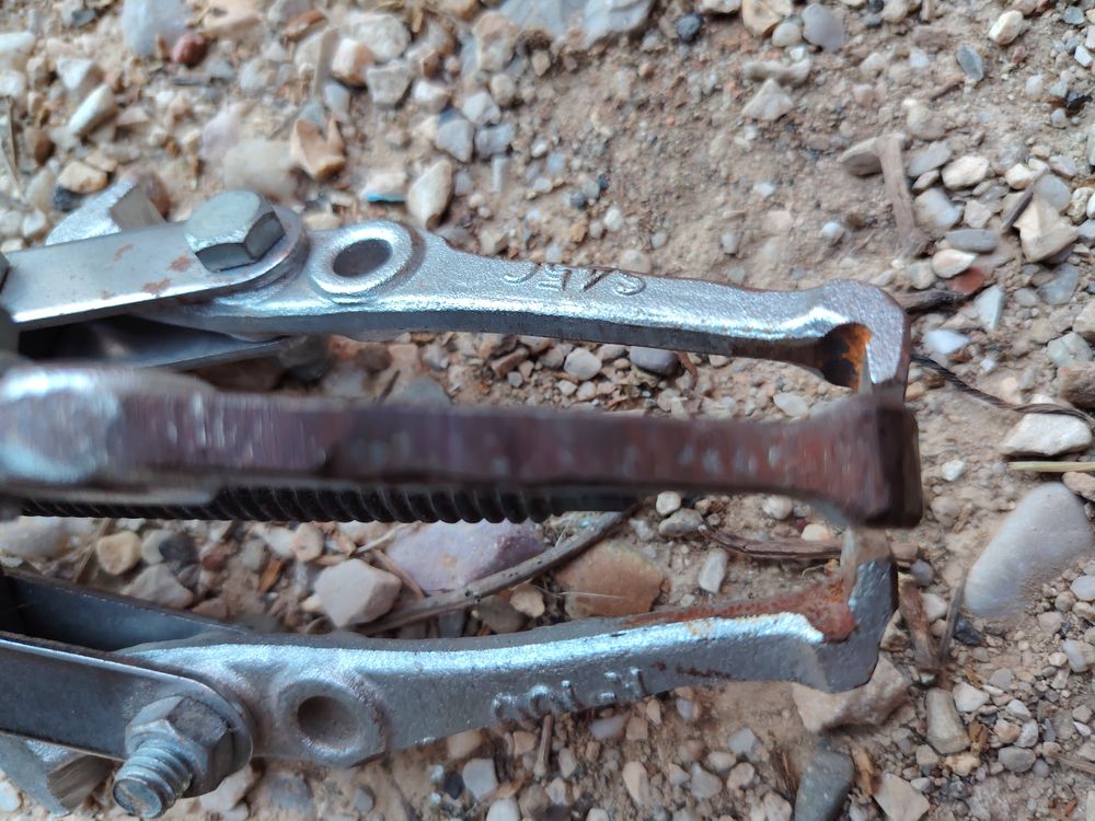 Arrache extracteur roulement 3 griffes Bricolage