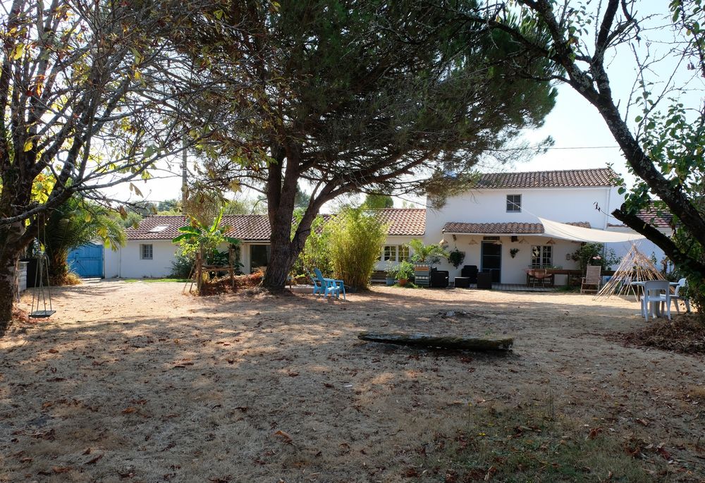 Vente Maison Maison + gîte au calme, mer et campagne Saint-hilaire-de-chaléons