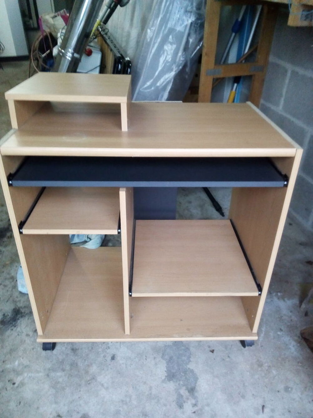Bureau informatique Matériel informatique