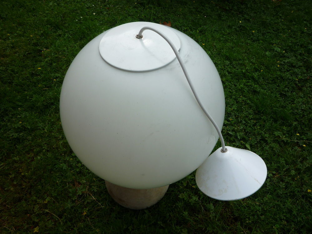 Suspension boule de verre opaque/sph&egrave;re/luminaire/plafonnier Dcoration