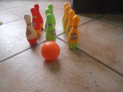 LOT DE 10 MINI QUILLES POUR E?FA?T 4 Saint-Denis-en-Val (45)