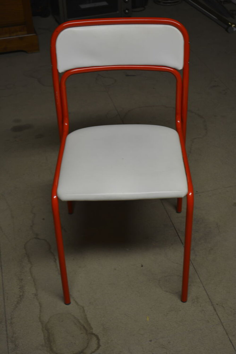 Chaise m&eacute;tal &amp; plastique rouge/blanc Meubles