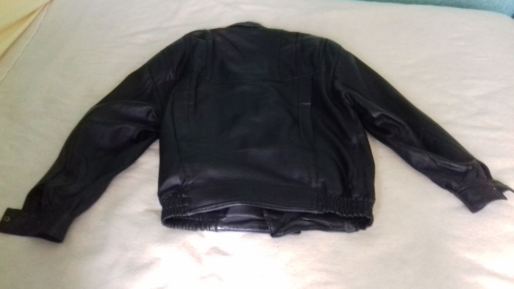 Blouson en cuir occasion Vêtements