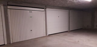  Parking / Garage  louer 14 m Frjus
