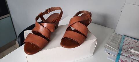 Sandales en cuir 10 Wattrelos (59)