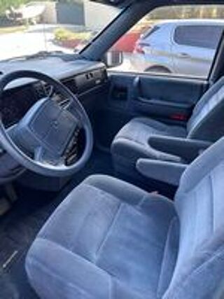 Voyager LE A 1992 occasion 12450 Flavin
