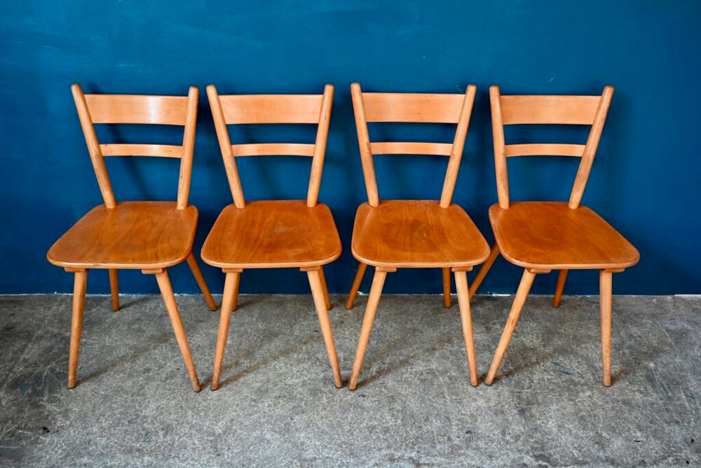 Lot de Chaises 18 pi&egrave;ces vintage scandinaves en bois clair Meubles