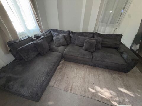 Canapé d'angle gris foncé ( dimensions: 310x230) 700 Saint-Denis (93)