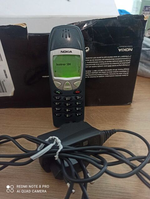 Nokia 6210 avec son chargeur 35 Bourg-Blanc (29)