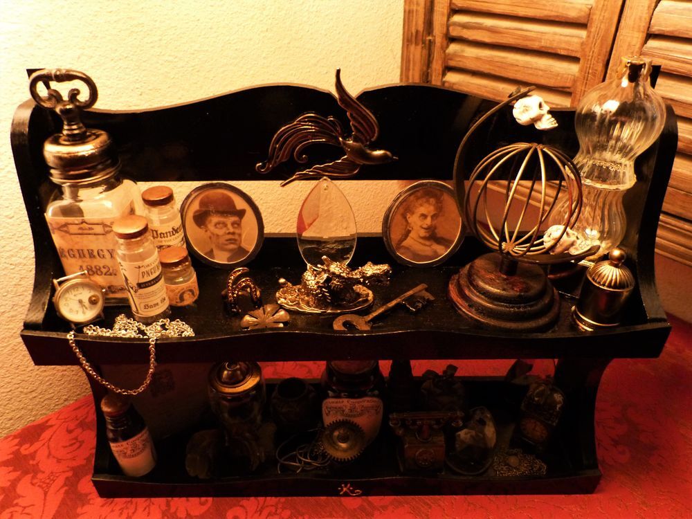 Cabinet de Curiosit&eacute;s "VICTORIAN INSPIRATION" Steampunk Décoration
