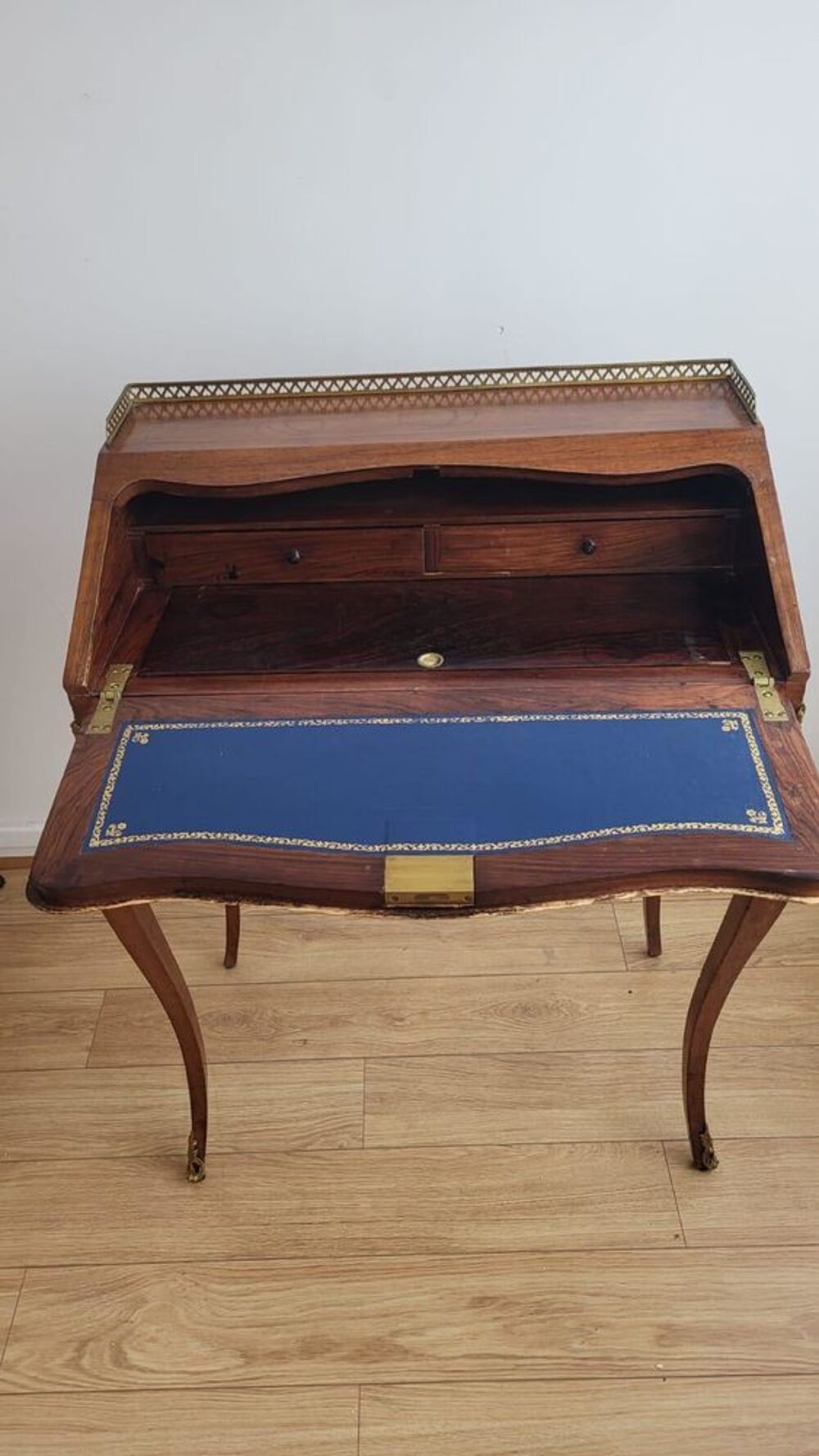 Secr&eacute;taire Louis XV Meubles