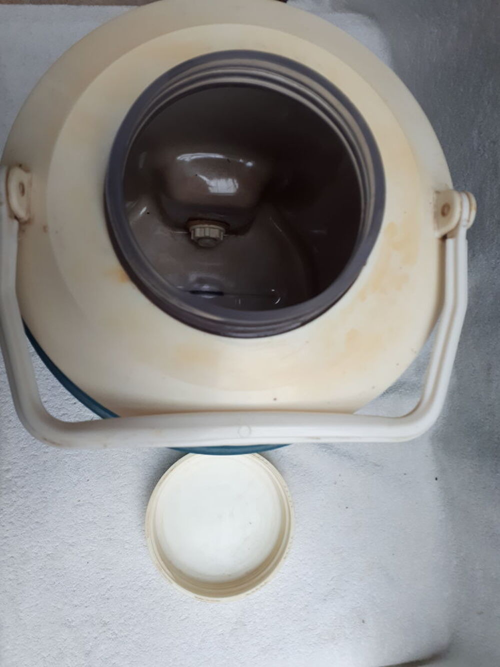 Fontaine Camping Gaz isotherme avec robinet Cuisine