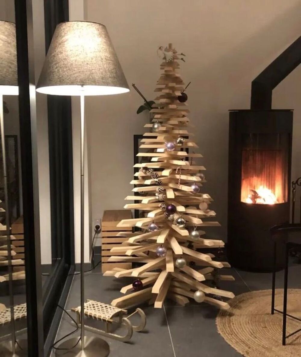 Sapin de No&euml;l en bois Woody 160 cm Décoration