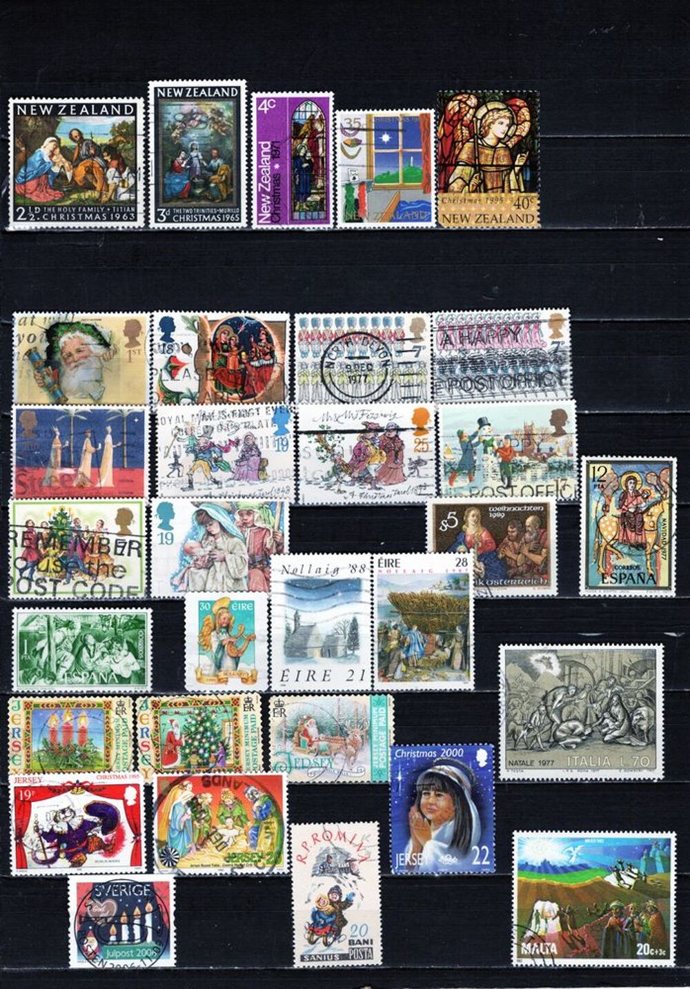 lot de 85 timbres du MONDE sur NOEL 