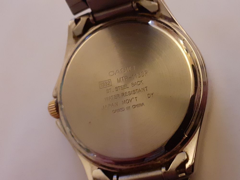 Montre Casio Vintage Bijoux et montres