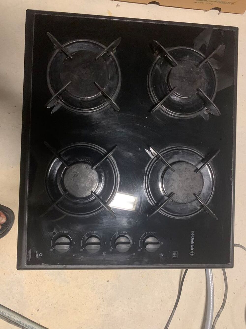 Achetez plaque gaz 4 feux occasion, annonce vente à Quetigny (21