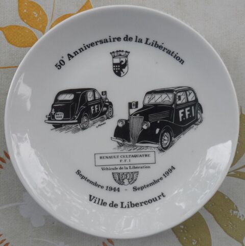 ASSIETTE VINTAGE 50e ANNIVERSAIRE DE LA LIBERATION 1944-1994 20 Castries (34)