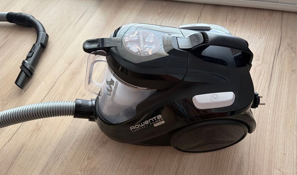Aspirateur sans sac Rowenta Compact Power Cyclonic Electroménager